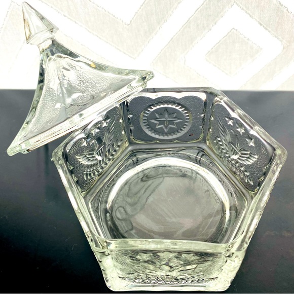 Indiana Glass Co. Eagle & Star Depression Glass Americana Lidded Candy Dish - Picture 4 of 4